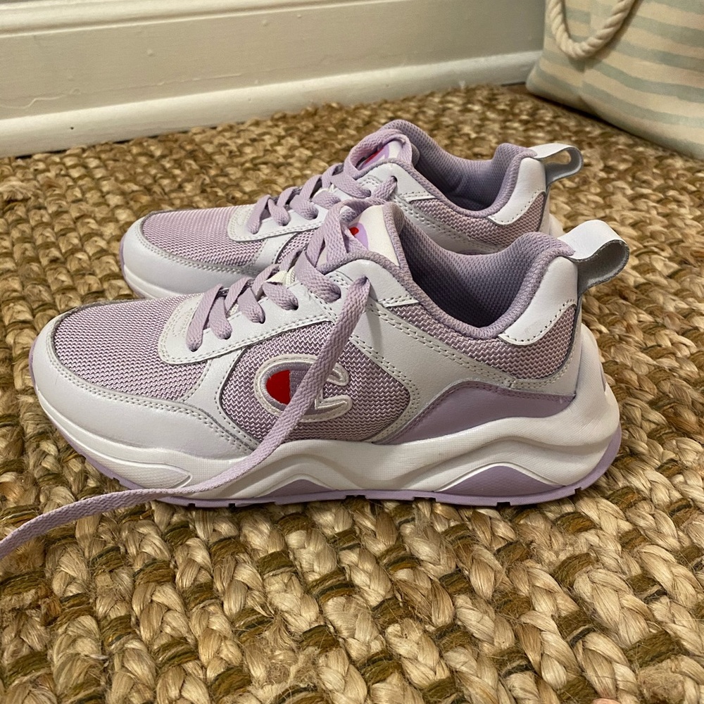 Women Champion Sneakers 7.5 Lavender